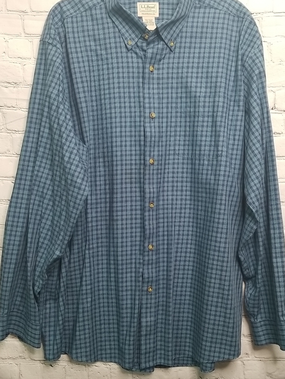 L.L.Bean Mens Shirt XXLarge Navy Blue Aqua Plaid Traditional Fit EUC
